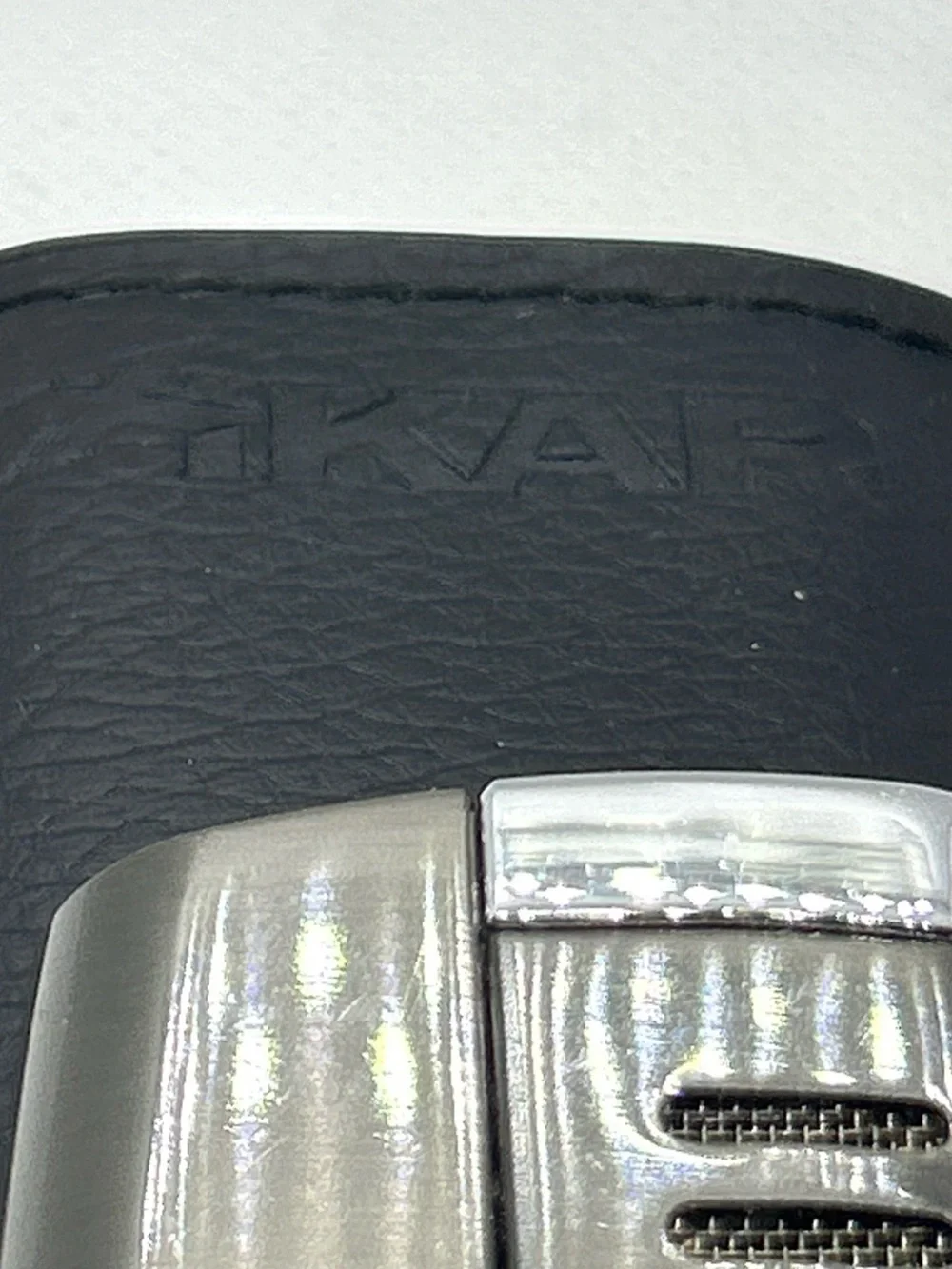 Xikar Gunmetal Cigar lighter dual flame torch refillable butane, Punch , pouch